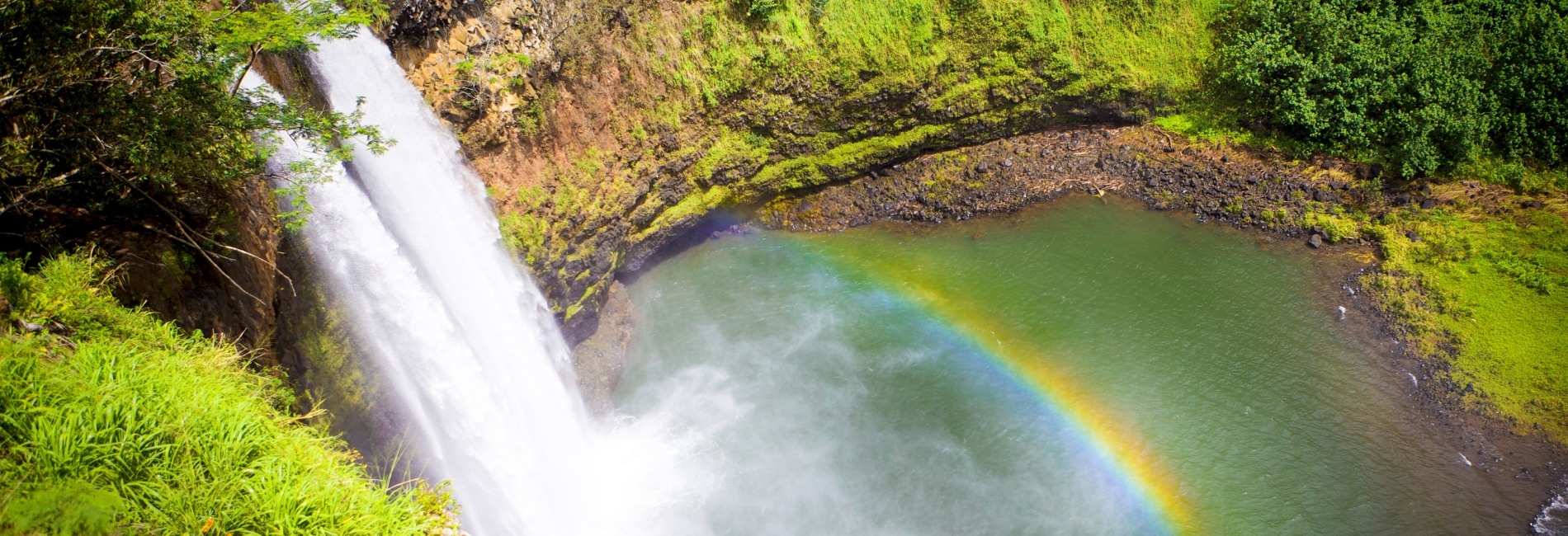 Road To Hana Guide - Wailua Falls